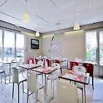 Otel Kyriad Direct Ouest - Zenith Strazburg
