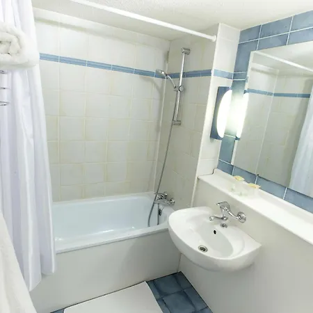 Szálloda Kyriad Direct Ouest - Zénith Strasbourg