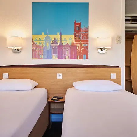 Szálloda Kyriad Direct Ouest - Zénith Strasbourg