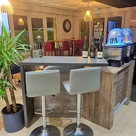 Kyriad Direct Ouest - Zénith 2* Strasbourg