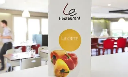 Kyriad Direct Ouest - Zénith Hotel