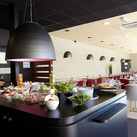 Kyriad Direct Ouest - Zenith