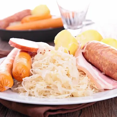 Kyriad Direct Ouest - Zenith Hotel Štrasburk