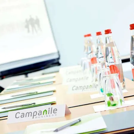 Kyriad Direct Ouest - Zenith 2*