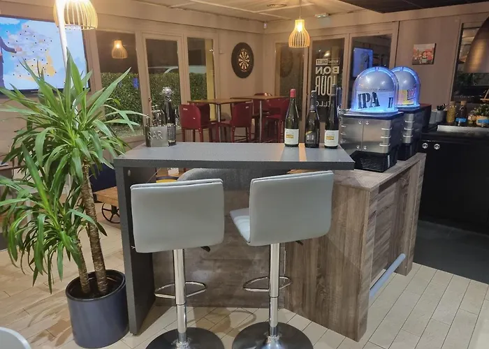 Kyriad Direct Ouest - Zenith 2* Strazburg