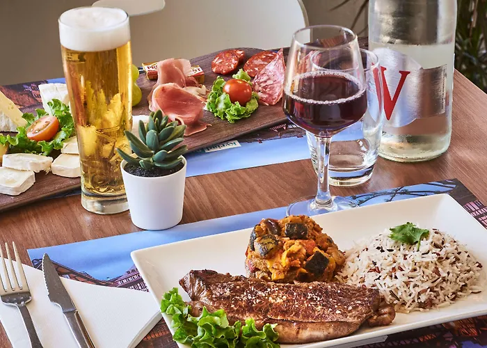 Otel Kyriad Direct Ouest - Zenith