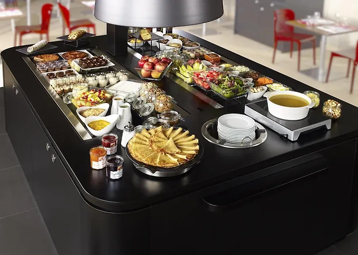 Kyriad Direct Ouest - Zenith Otel