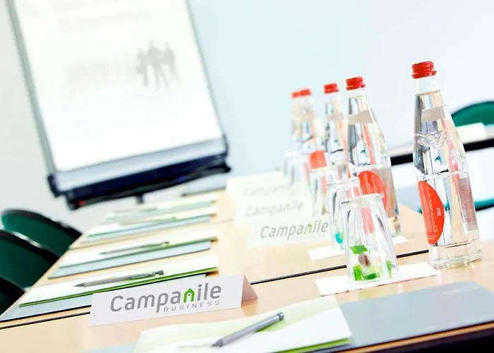 Kyriad Direct Ouest - Zenith 2*