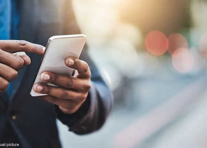 Kyriad Direct Ouest - Zenith Otel 2*