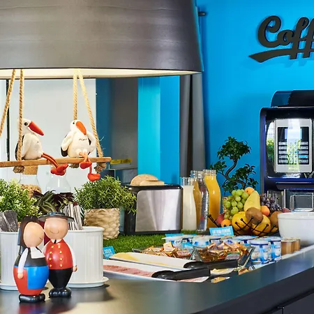 Hotel Kyriad Direct Ouest - Zénith 2*