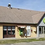 Hotel Kyriad Direct Ouest - Zenith