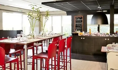 Ξενοδοχείο Kyriad Direct Ouest - Zenith 2*